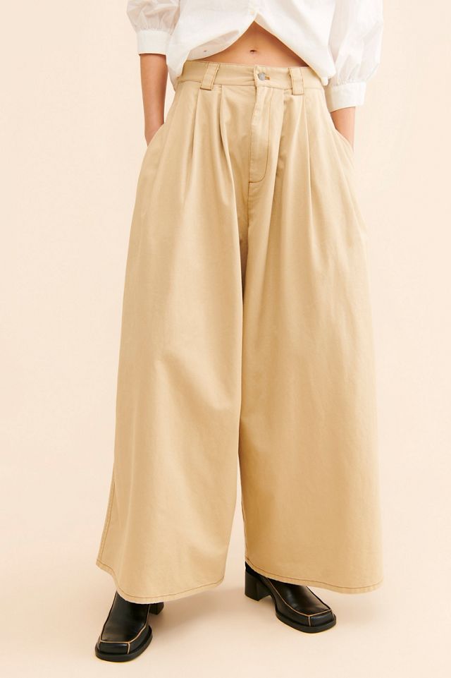 FARM Rio Low-Waisted Pleated Trousers #3