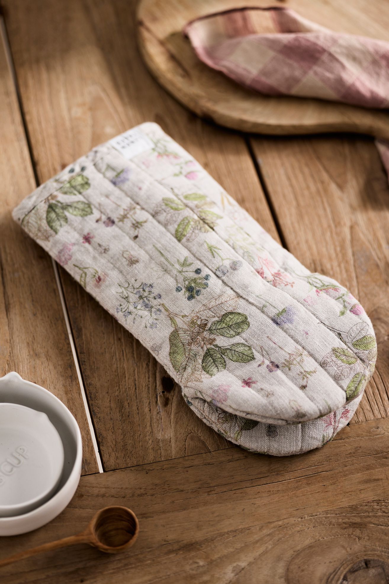 Botanical Linen Oven Mitt - Multi, One Size