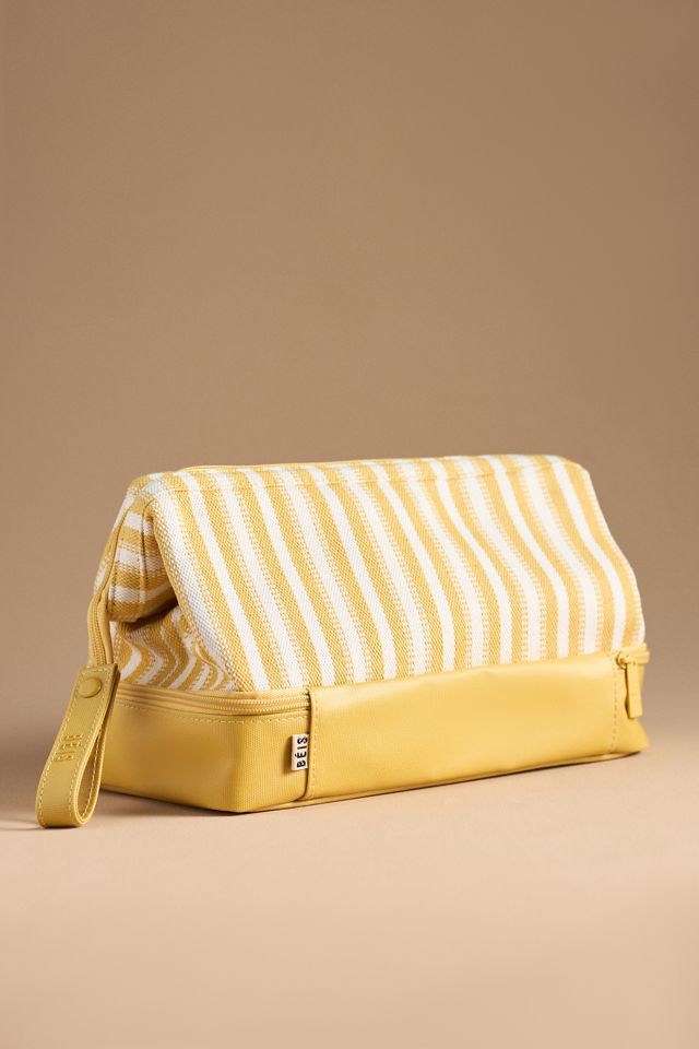 BÉIS The Dopp Kit #1