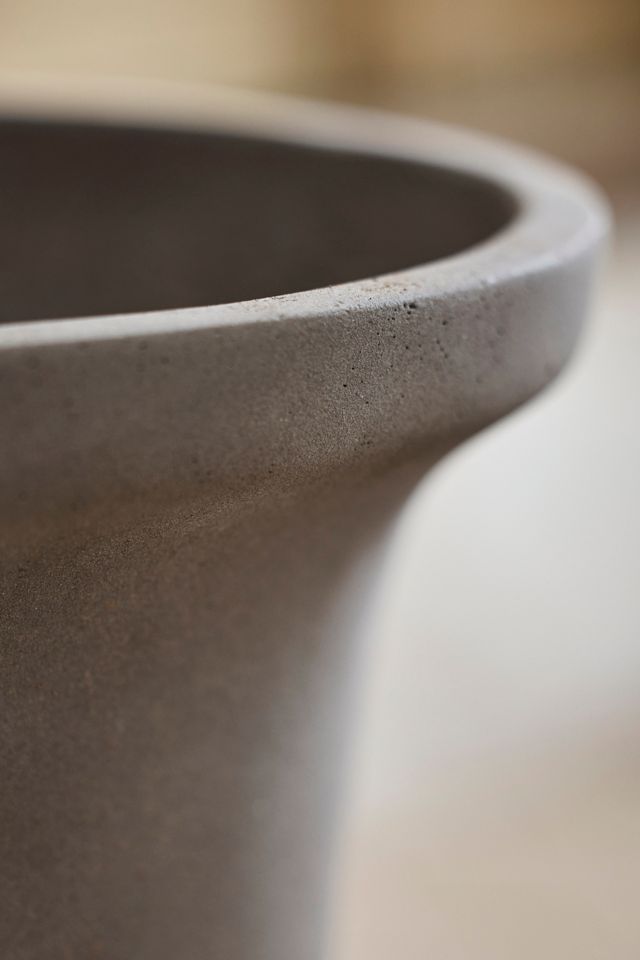 Concrete Fluted Edge Urn Planter #2