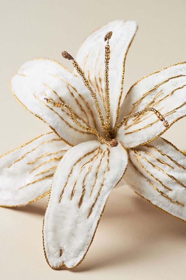 The Met x Anthropologie Floral Pick Ornament #3