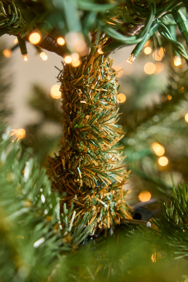 Faux Twinkling Pre-Lit Norway Spruce #7