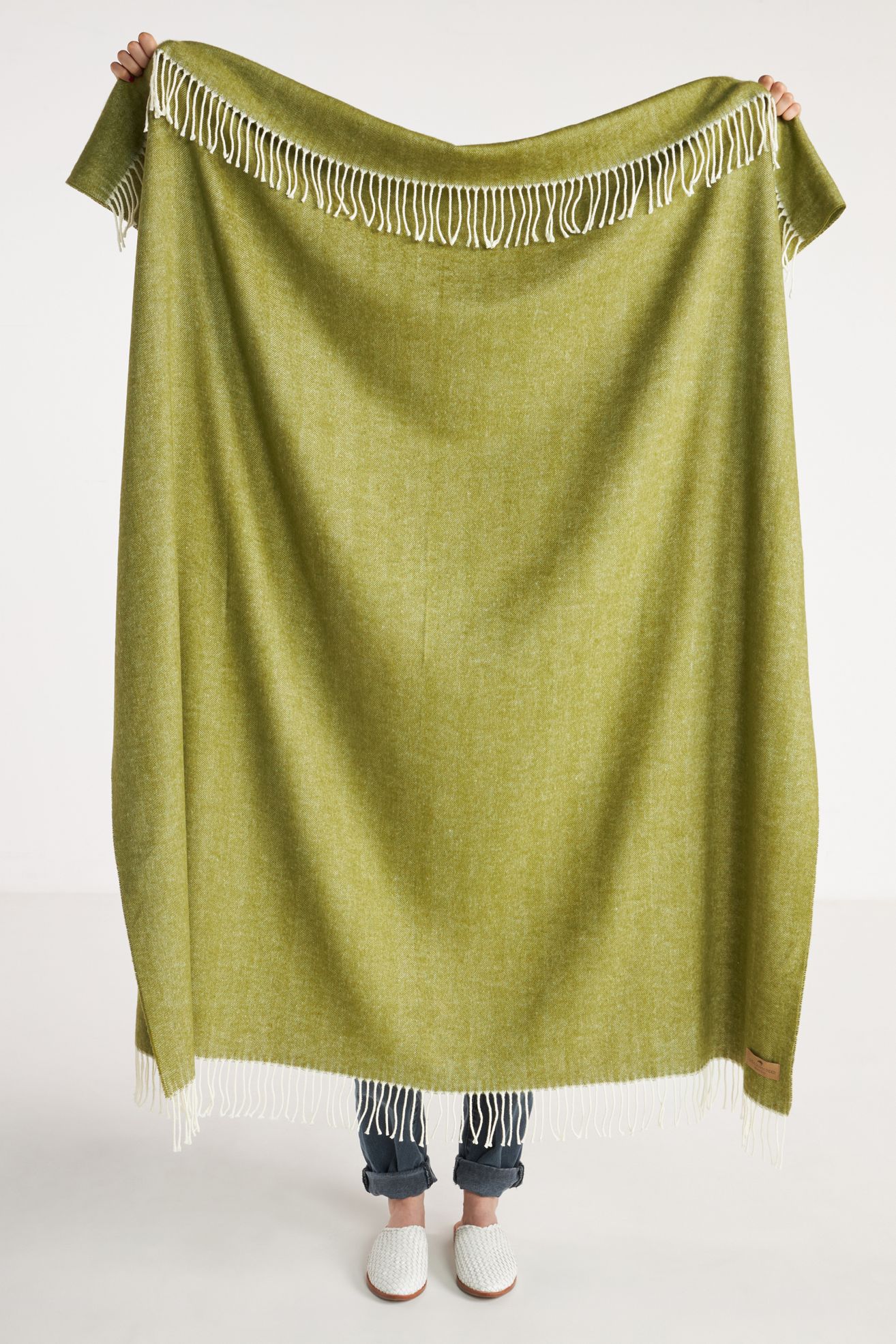 Solid Herringbone Throw Blanket - Fern, One Size