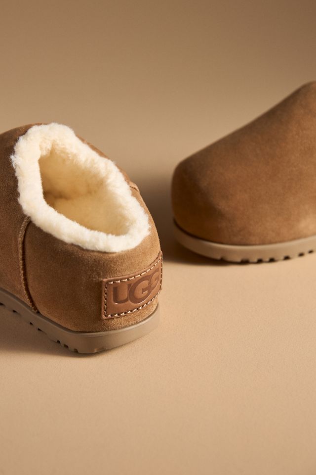 UGG® Pumped Slides #2