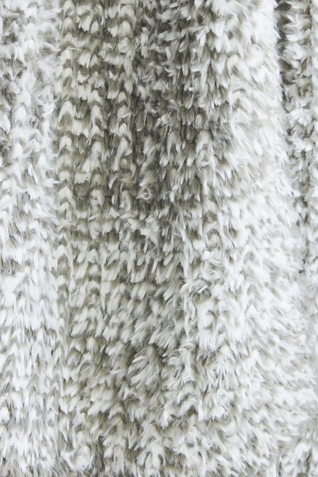Hugger Marled Eyelash Cozy Knit Throw Blanket #2