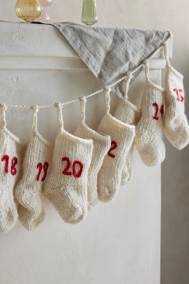 Advent Stocking Garland #1