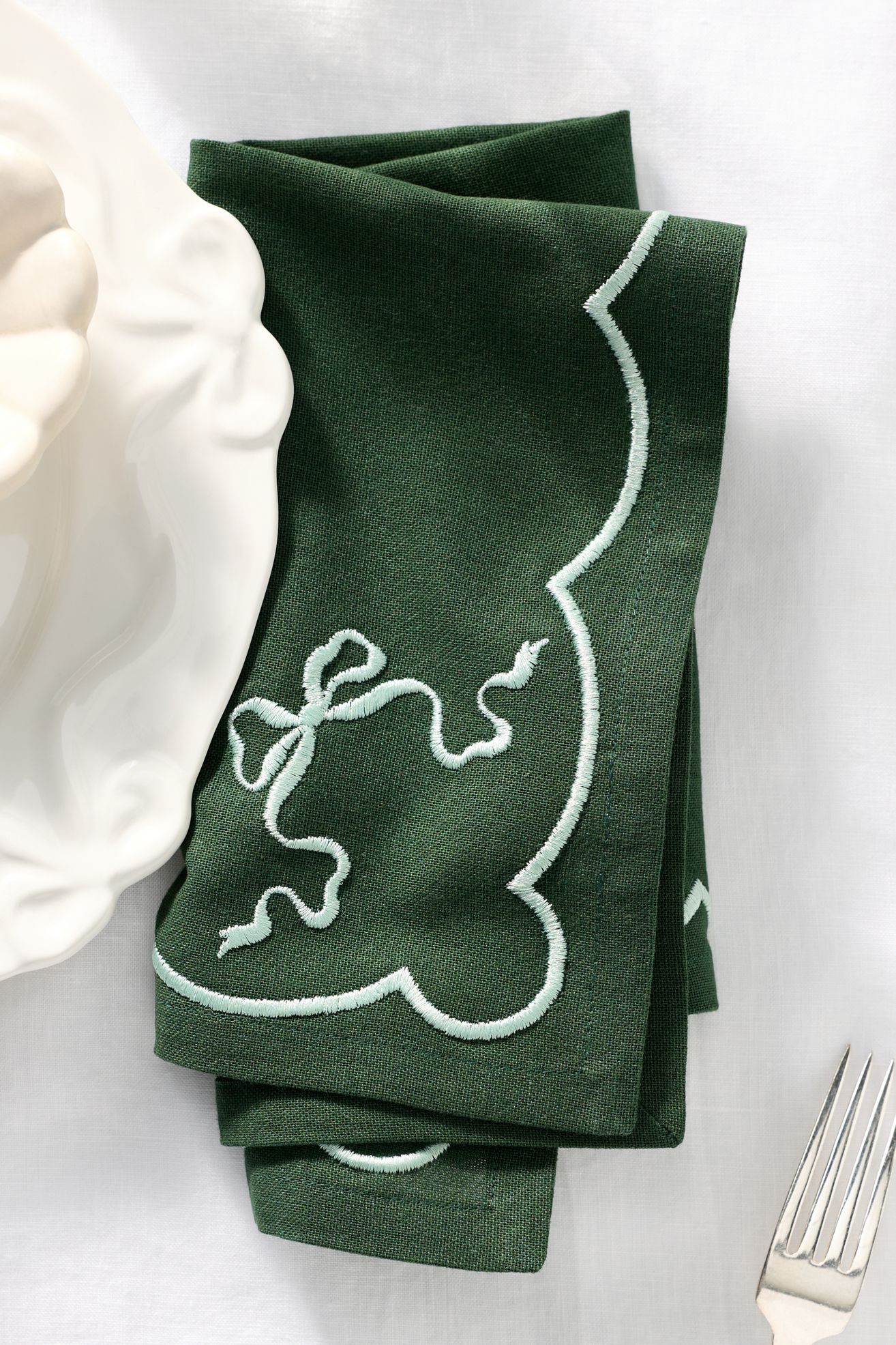 Benedita Bow Cotton Embroidered Napkins, Set of 4 - Green, Standard, Set Of 4