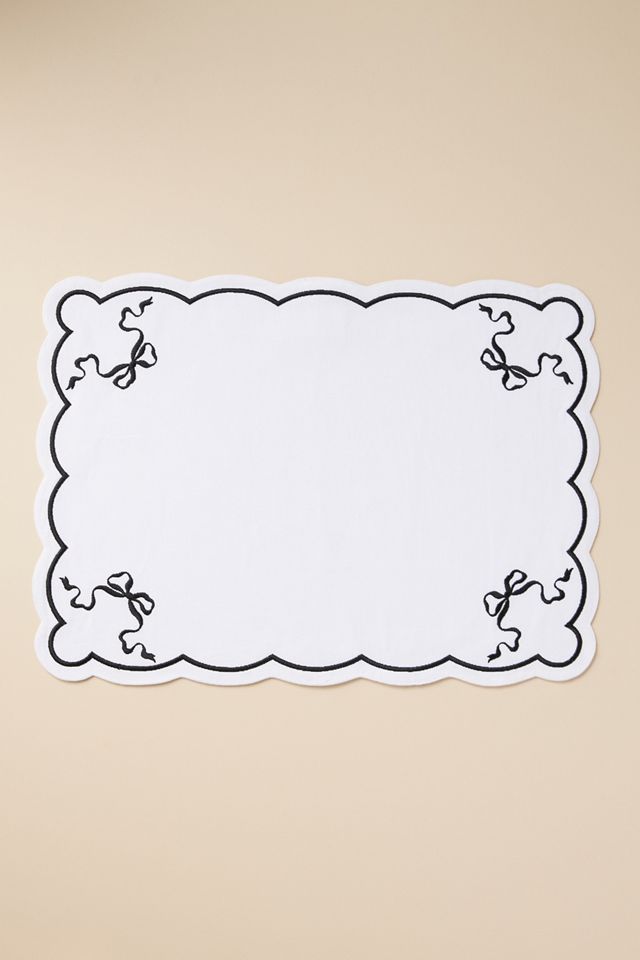 Benedita Bow Cotton Embroidered Placemat #1