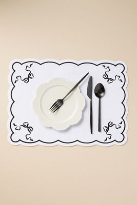 Benedita Bow Cotton Embroidered Placemat