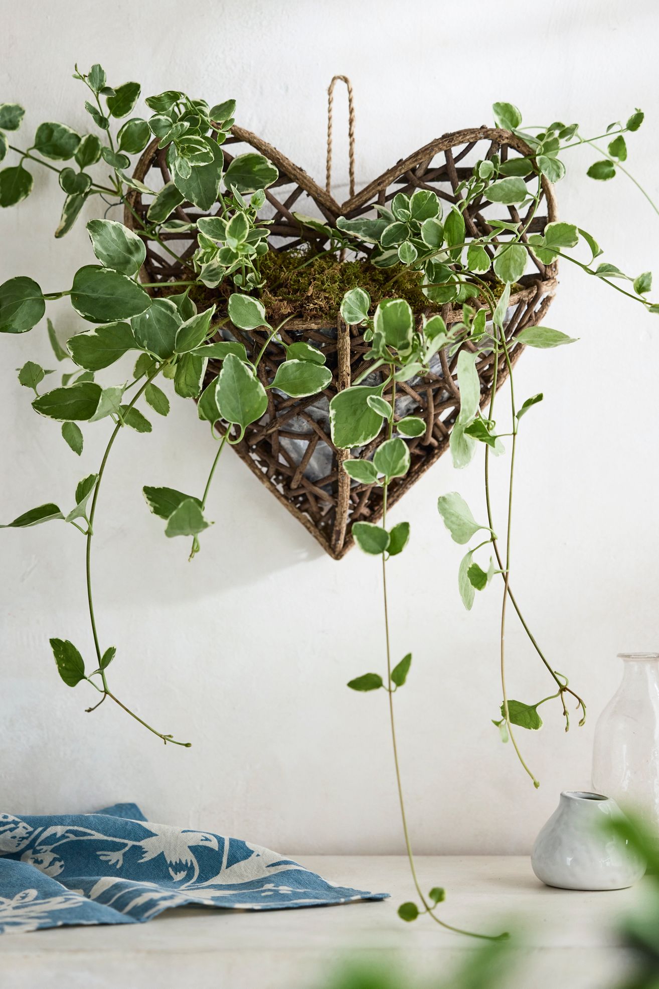Hanging Twig Heart Planter - Natural, 13"