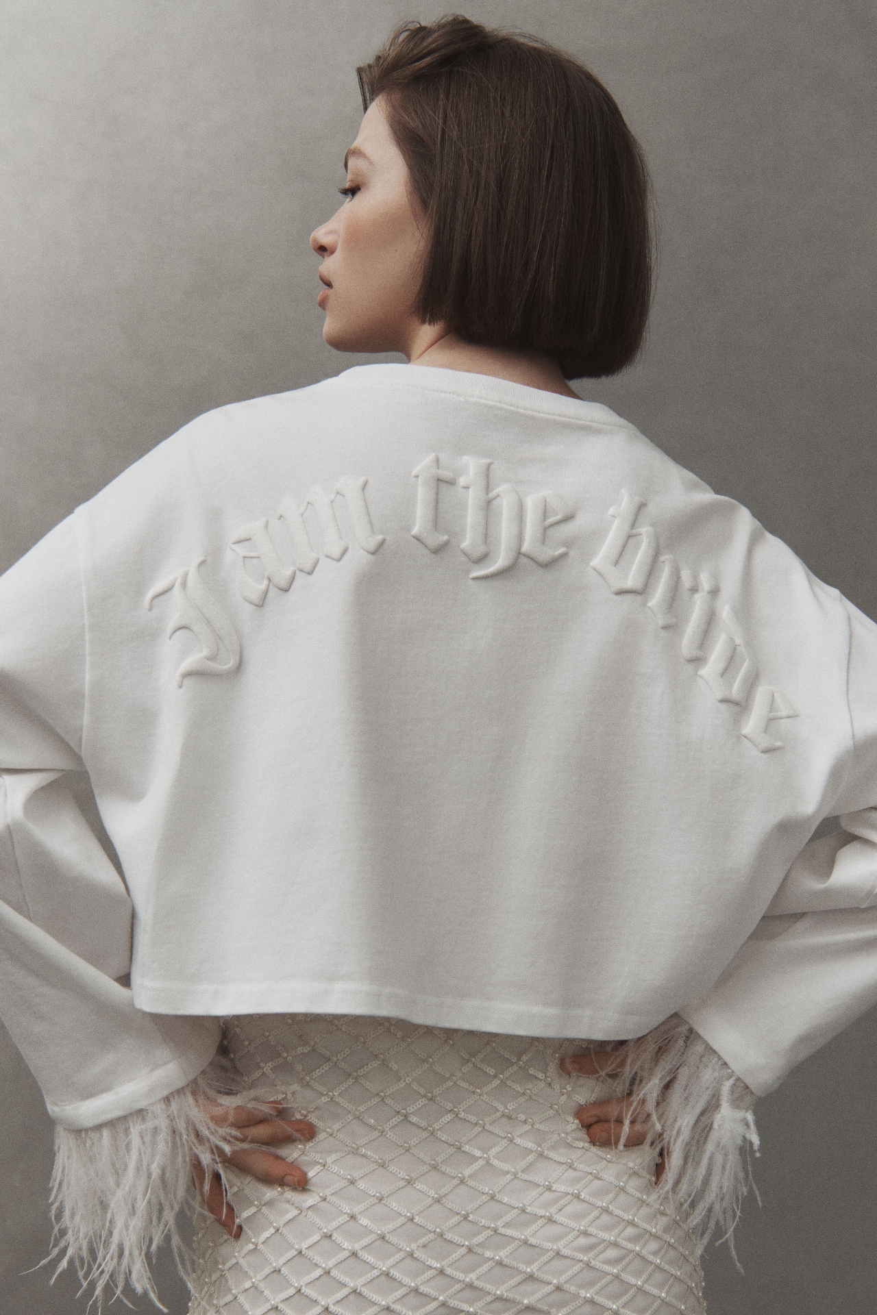 BRIDEMERCH I Am The Bride Cropped Shirt