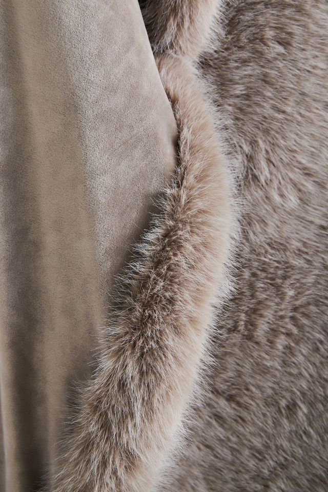 The Chloe Tipped Faux-Fur Throw Blanket #2