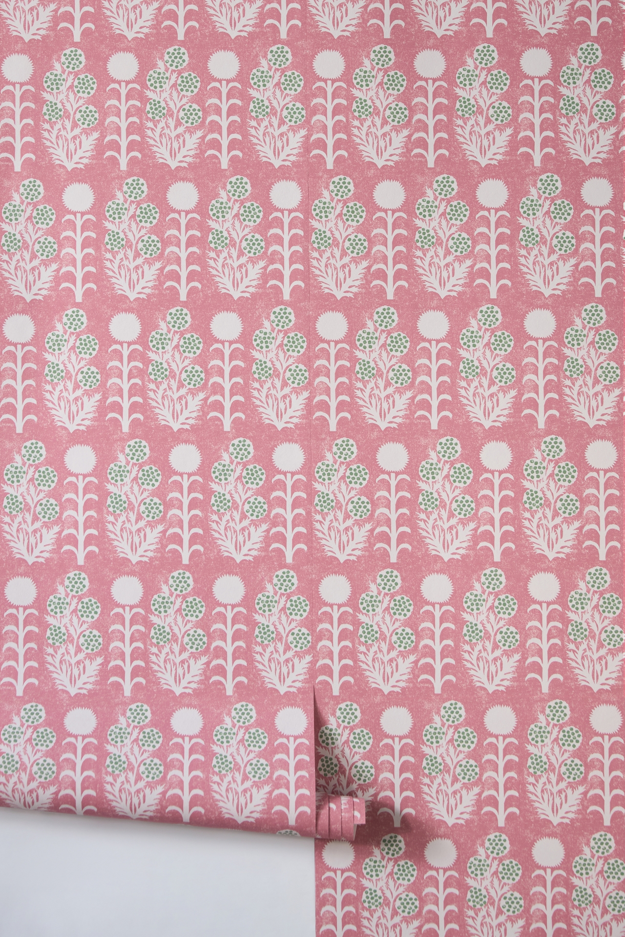 Ellen Merchant Pink Floral Wallpaper