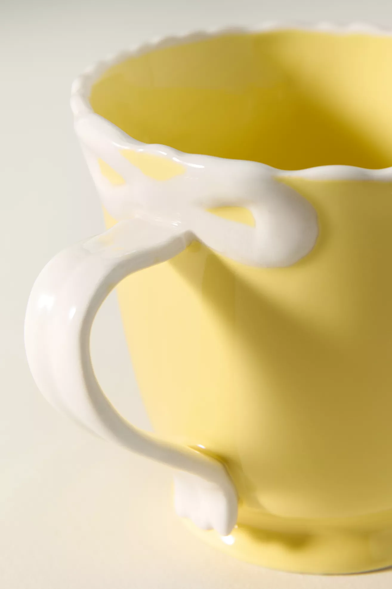 Benedita Bow Stoneware Mug - thumbnail 4