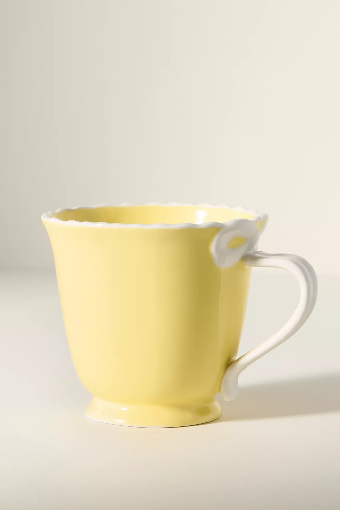 Benedita Bow Stoneware Mug - thumbnail 3