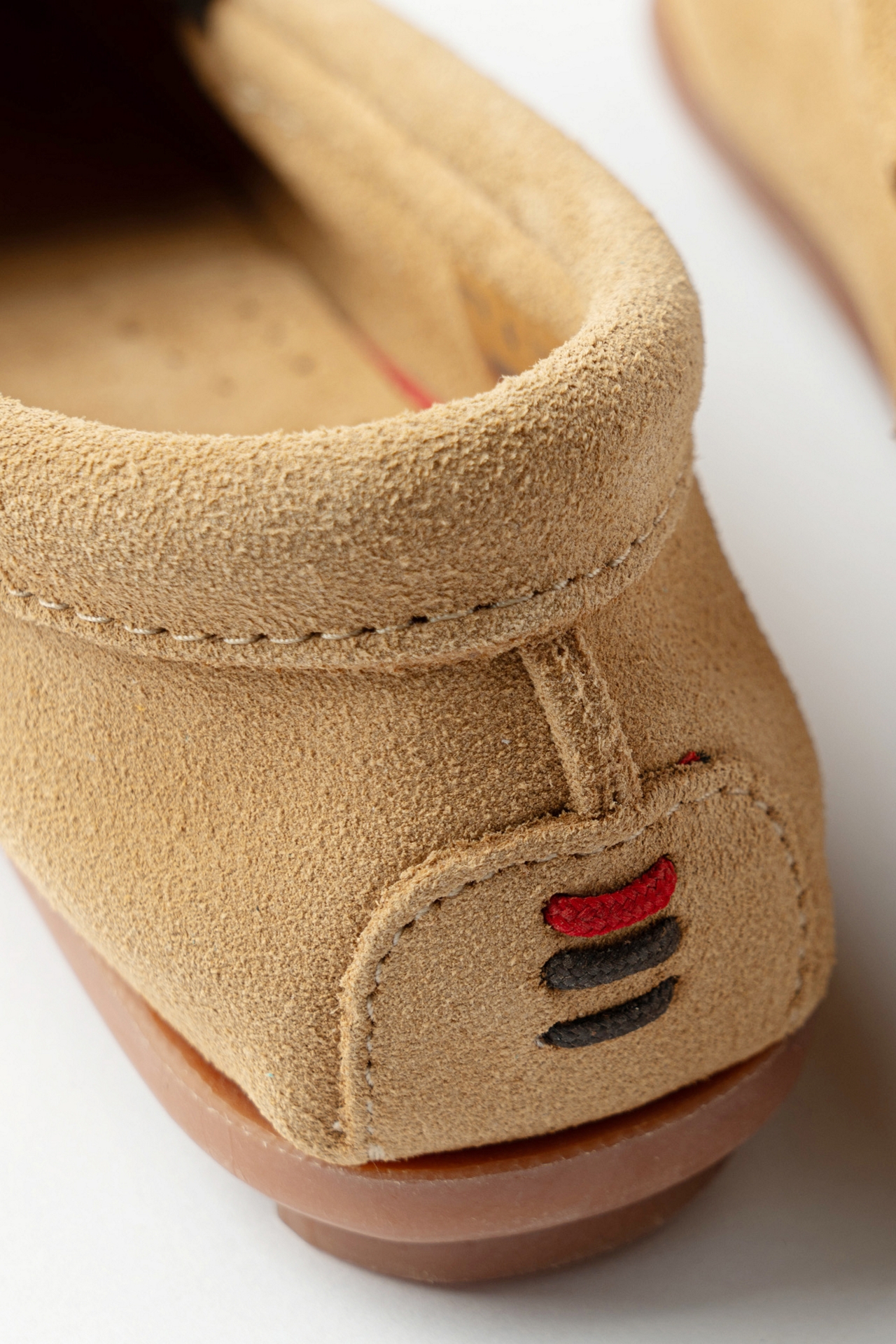 Minnetonka Thunderbird Animikii Moccasins