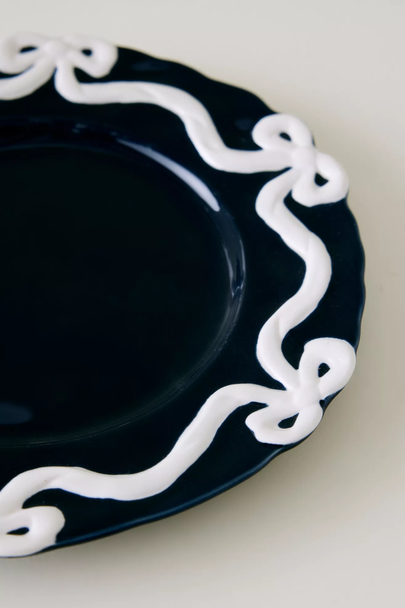 Benedita Bow Stoneware Side Plates, Set of 4 - thumbnail 8