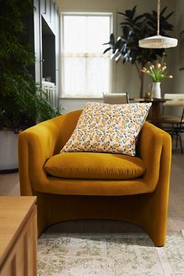 Judarn Sculptural Chair | AnthroHome