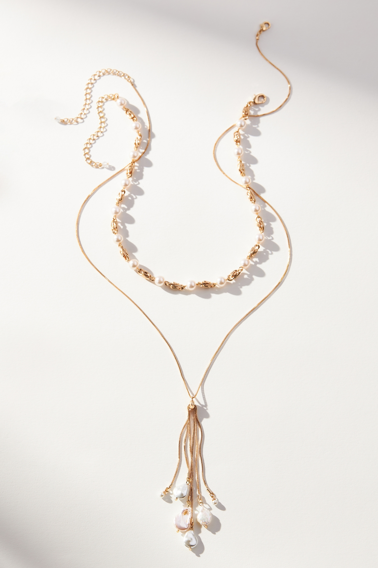 Drippy Pearl Necklace