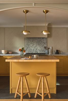 Dowel Counter Stool