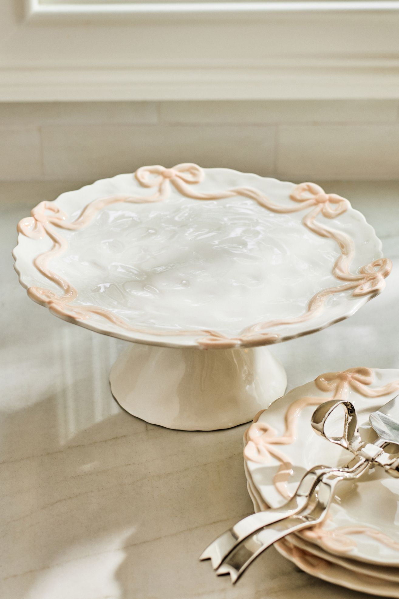 Benedita Bow Ceramic Stoneware Cake Stand - Pink, Standard, One Size