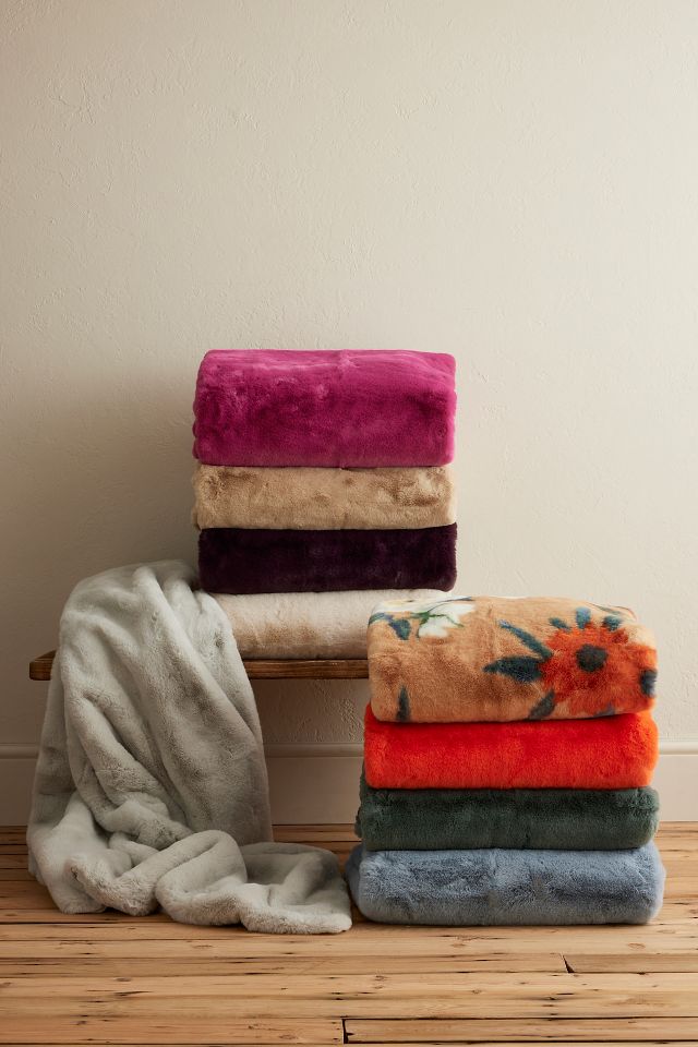 Anthropologie outlets sophie faux fur throw