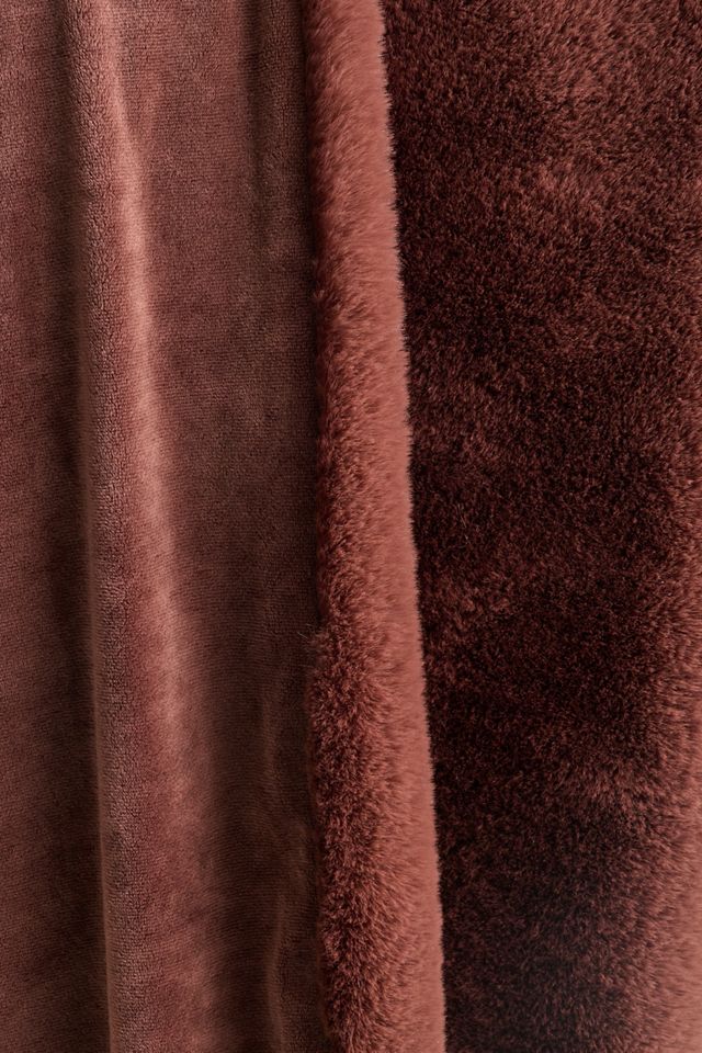 Sophie Faux Fur Throw Blanket #1