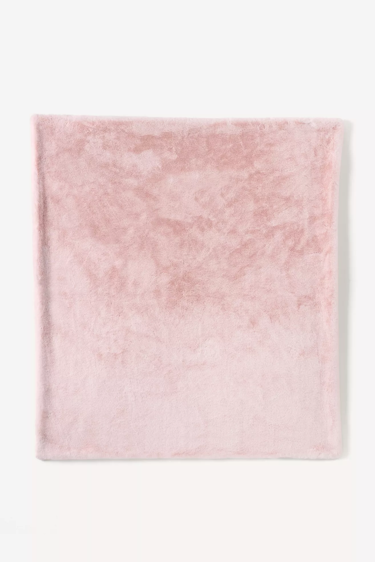 Sophie Faux Fur Throw Blanket - thumbnail 6