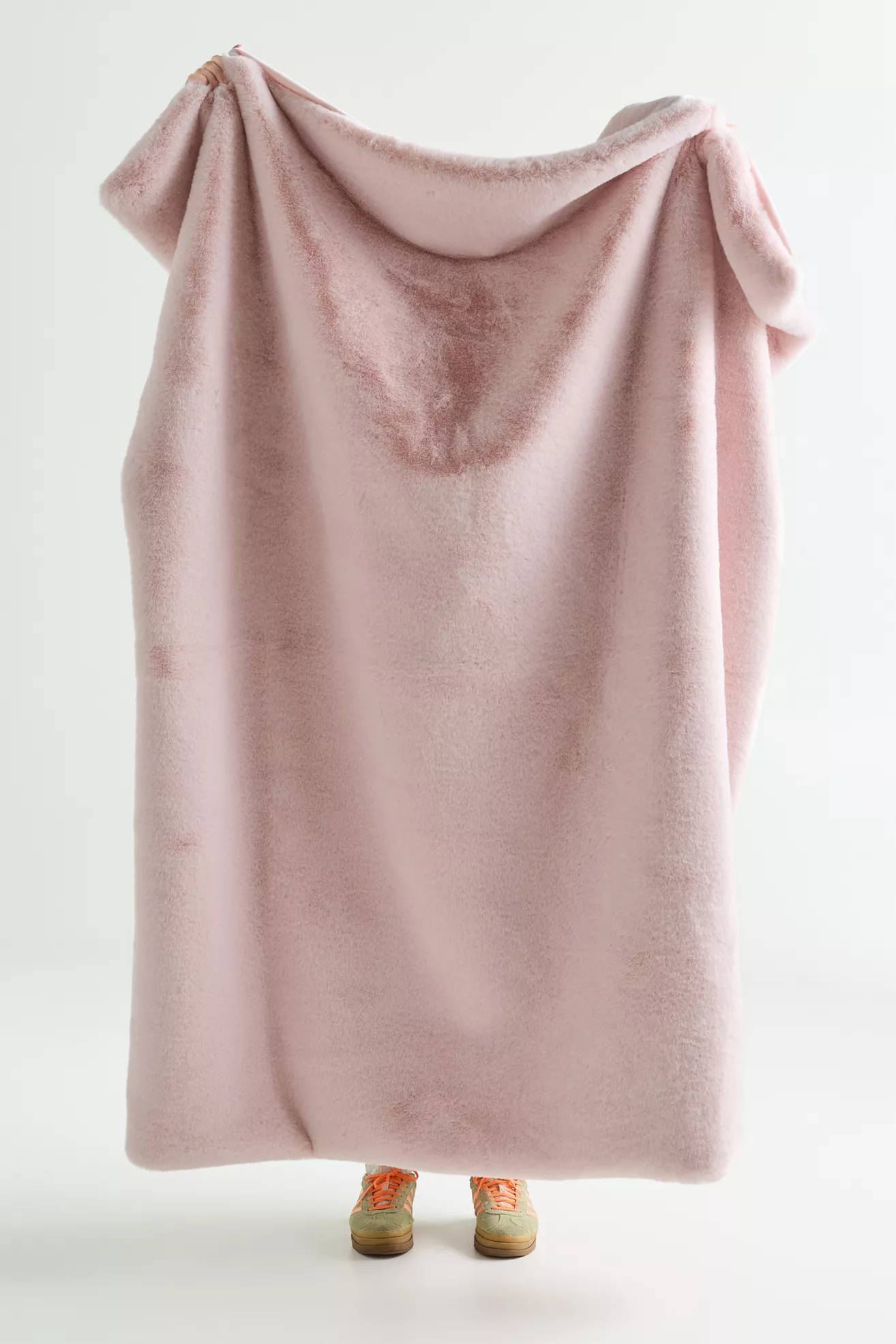 Sophie Faux Fur Throw Blanket - thumbnail 2