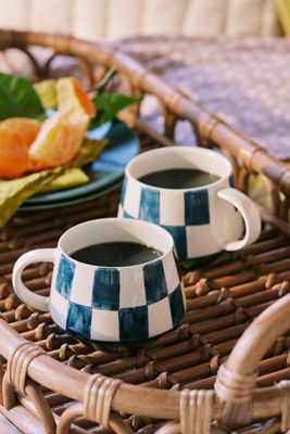 Checkered Stoneware Mug