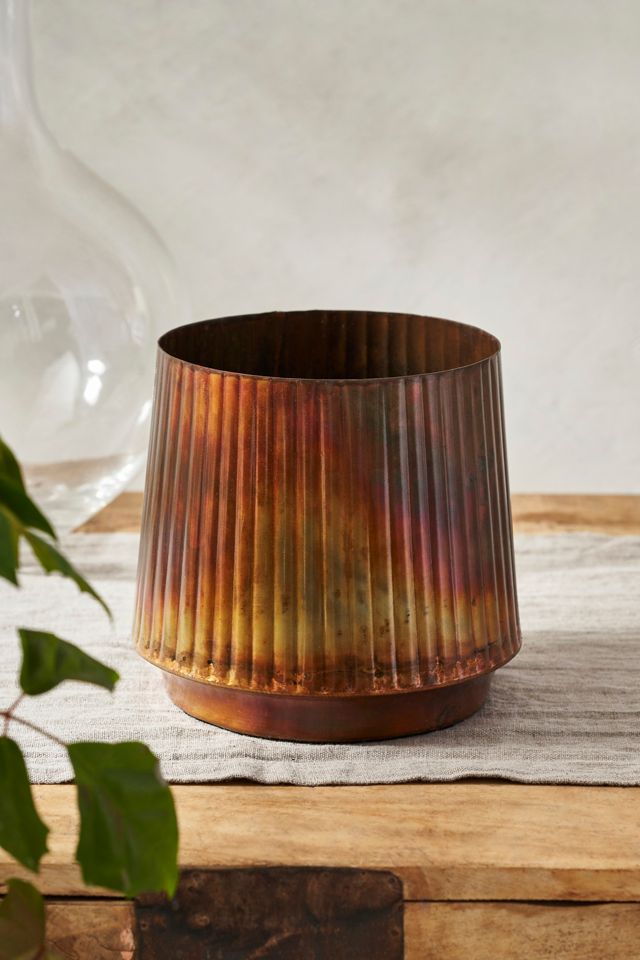 Burnished Ridge Planter #4