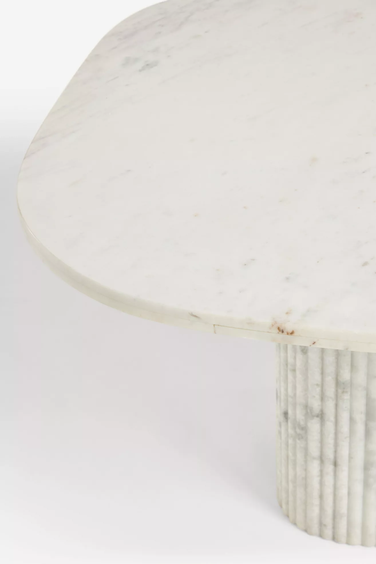 Kanta Square 48"  Fluted Marble Dining Table - thumbnail 4