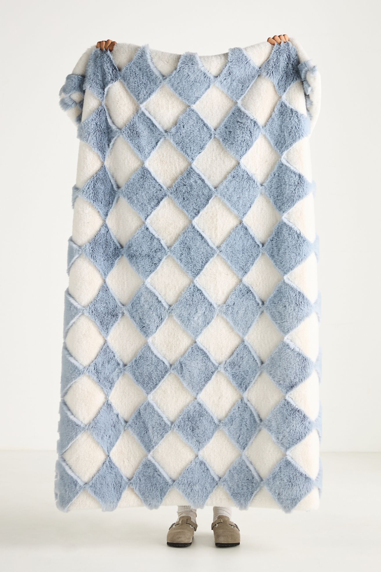 Chella Checkered Faux Fur Throw Blanket - Blue, Standard, 50" X 60"