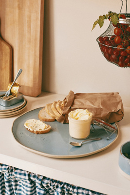 GLAZED GARAGE PIER PLATTER 