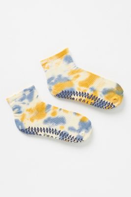 Shop Pointe Studio Tie-dye Socks In Yellow