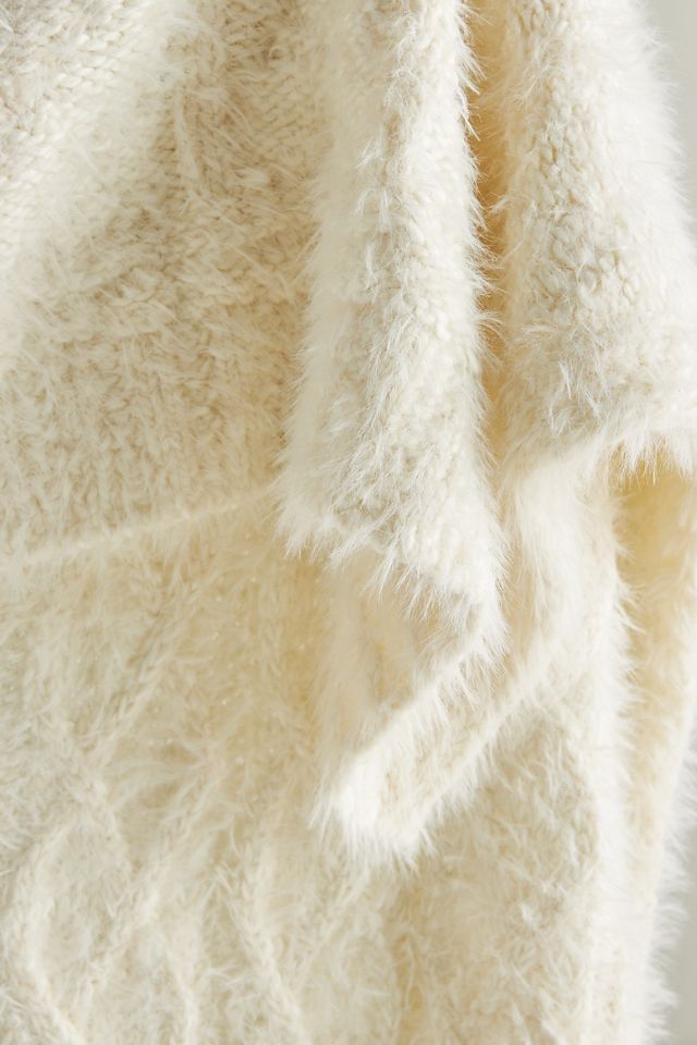 Camden Cable-Knit Eyelash Throw Blanket #1