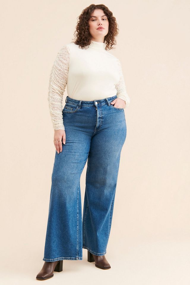 Design History Octavia Lace Sleeve Top #3