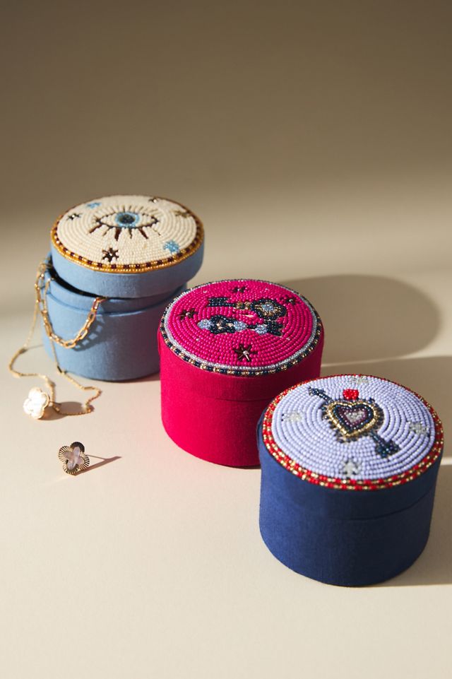 Fortune Beaded Lidded Jewelry Box #1