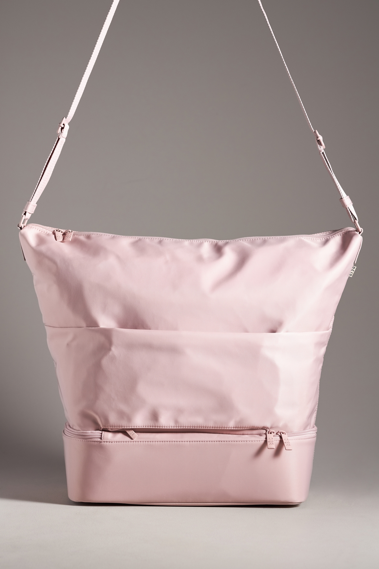 BÉIS The Crescent Weekender Bag