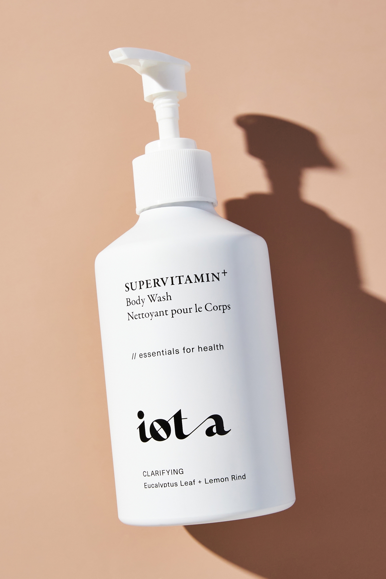 iota Supervitamin Clarifying Body Wash+