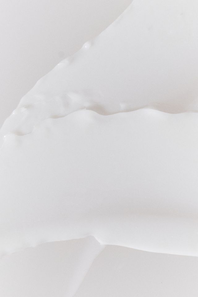 Nēmah Revitalizing Stretch Mark Cream #1