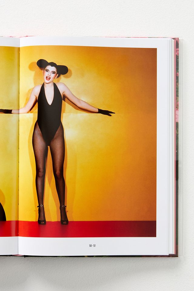 洋書 GUY BOURDIN Guy Bourdin: A Message for You by GUY BOURDIN - Book
