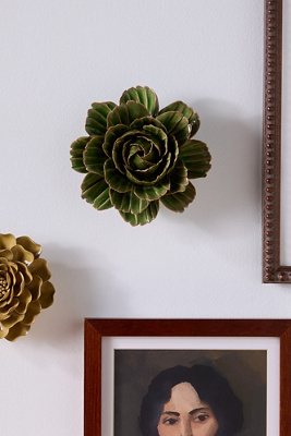 Chive Green Ceramic Flower Gallery Wall Charm In Green
