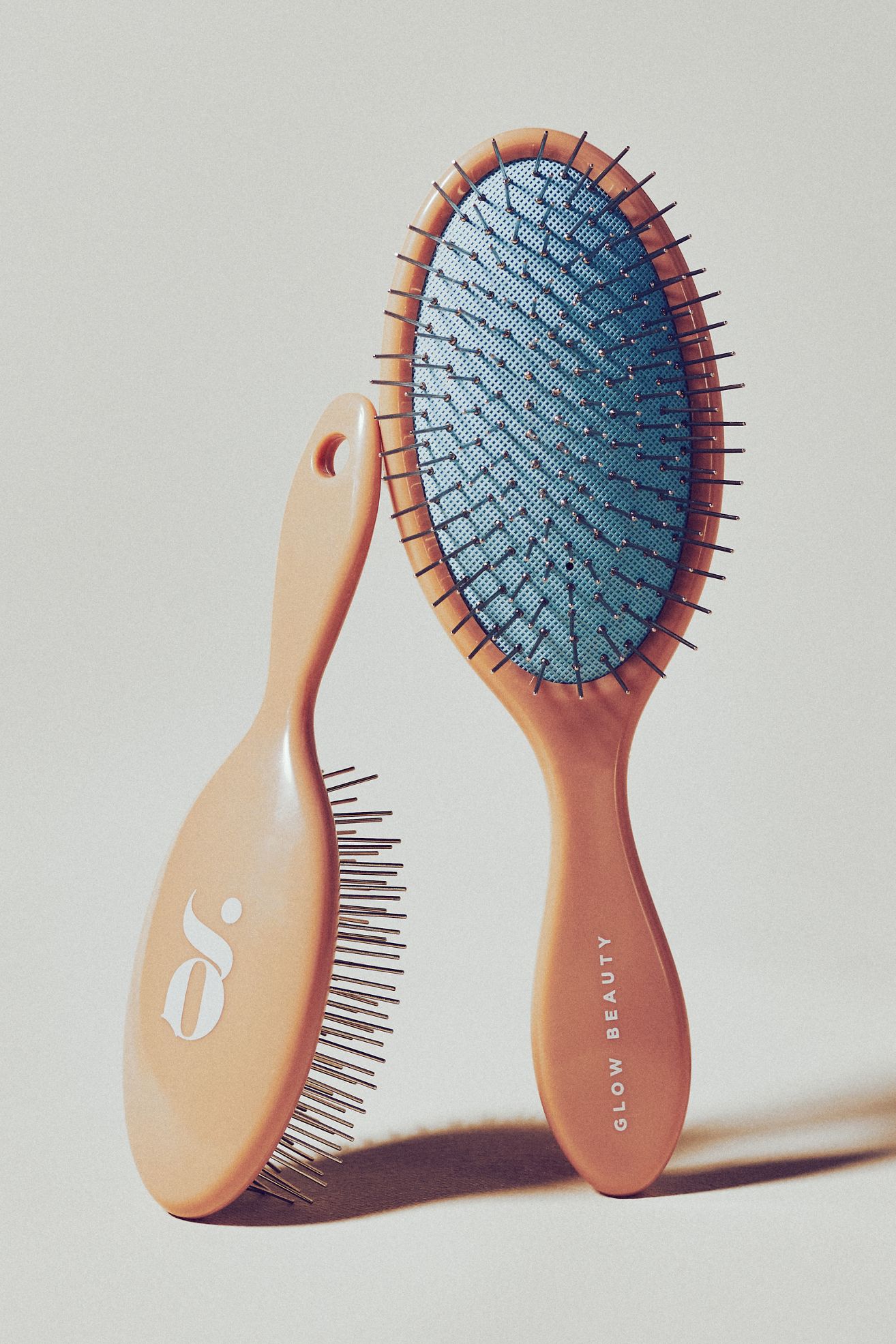 Glow Beauty The Detangling Brush - Classic, One Size