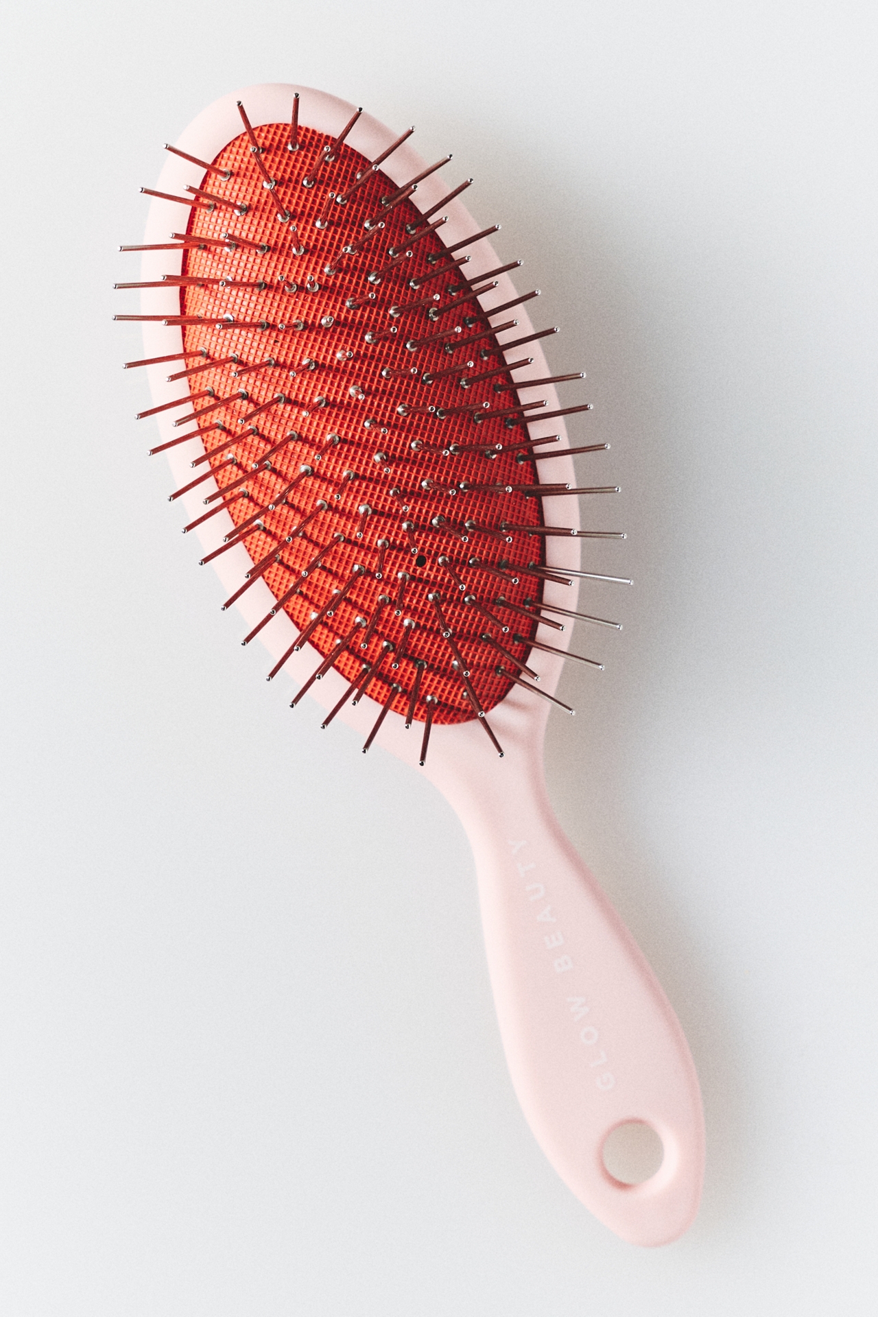 Glow Beauty The Mini Detangling Brush