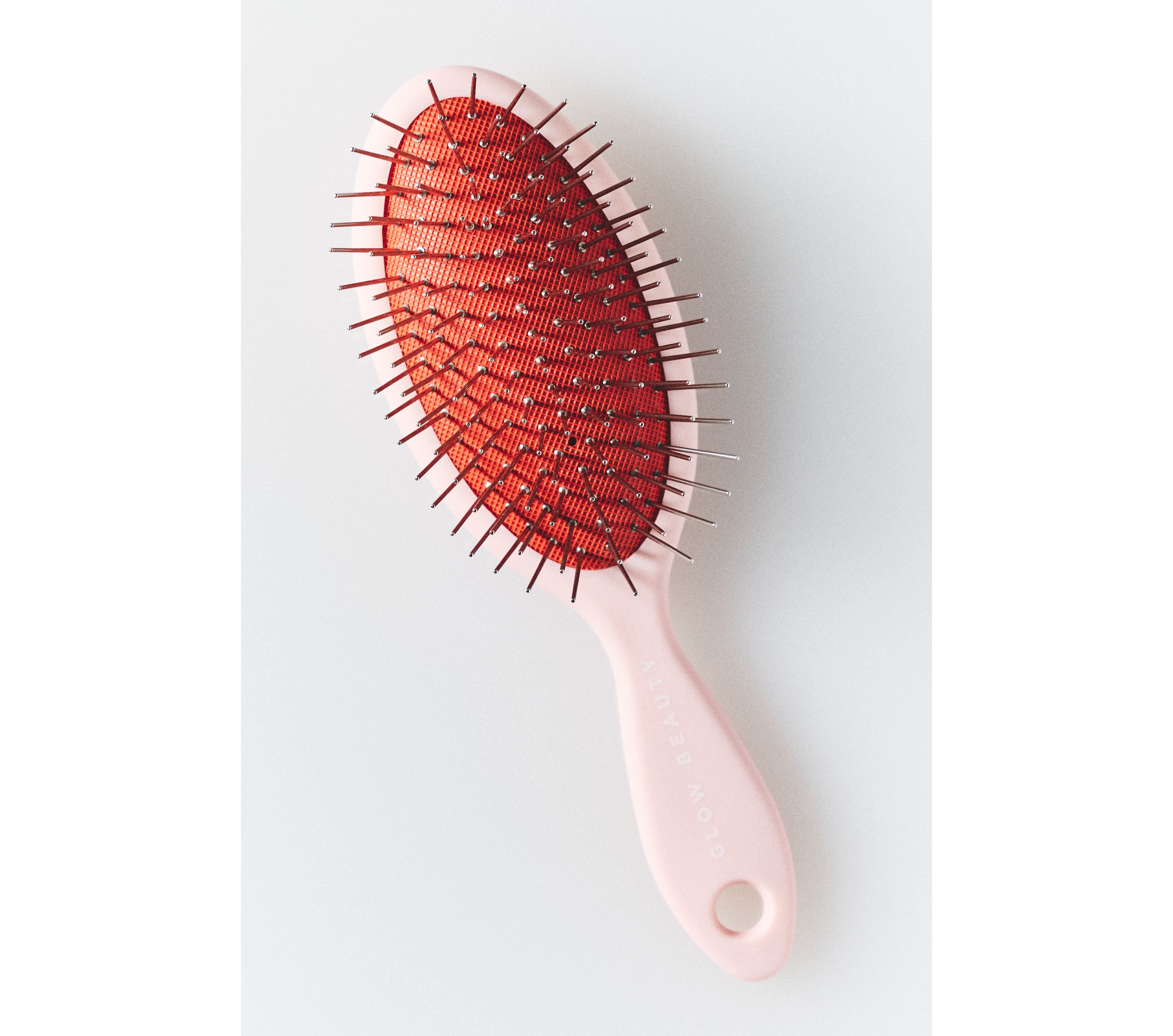 Glow Beauty The Mini Detangling Brush