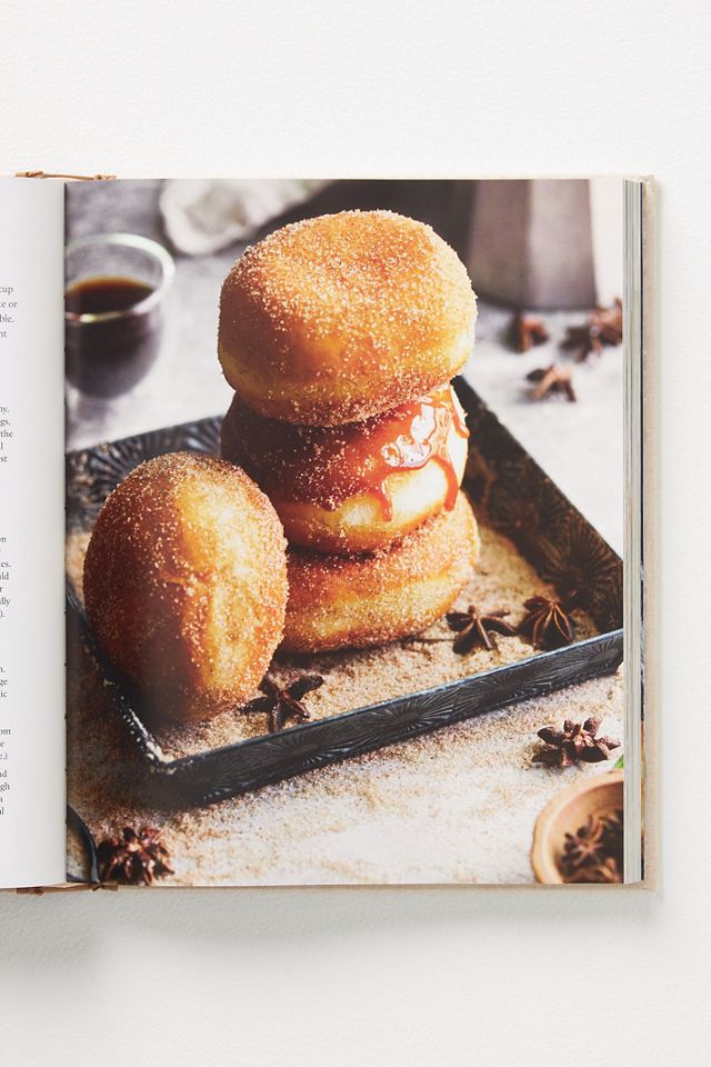 Turkuaz Kitchen: Traditional and Modern Dough Recipes for Sweet and Savory Bakes #1