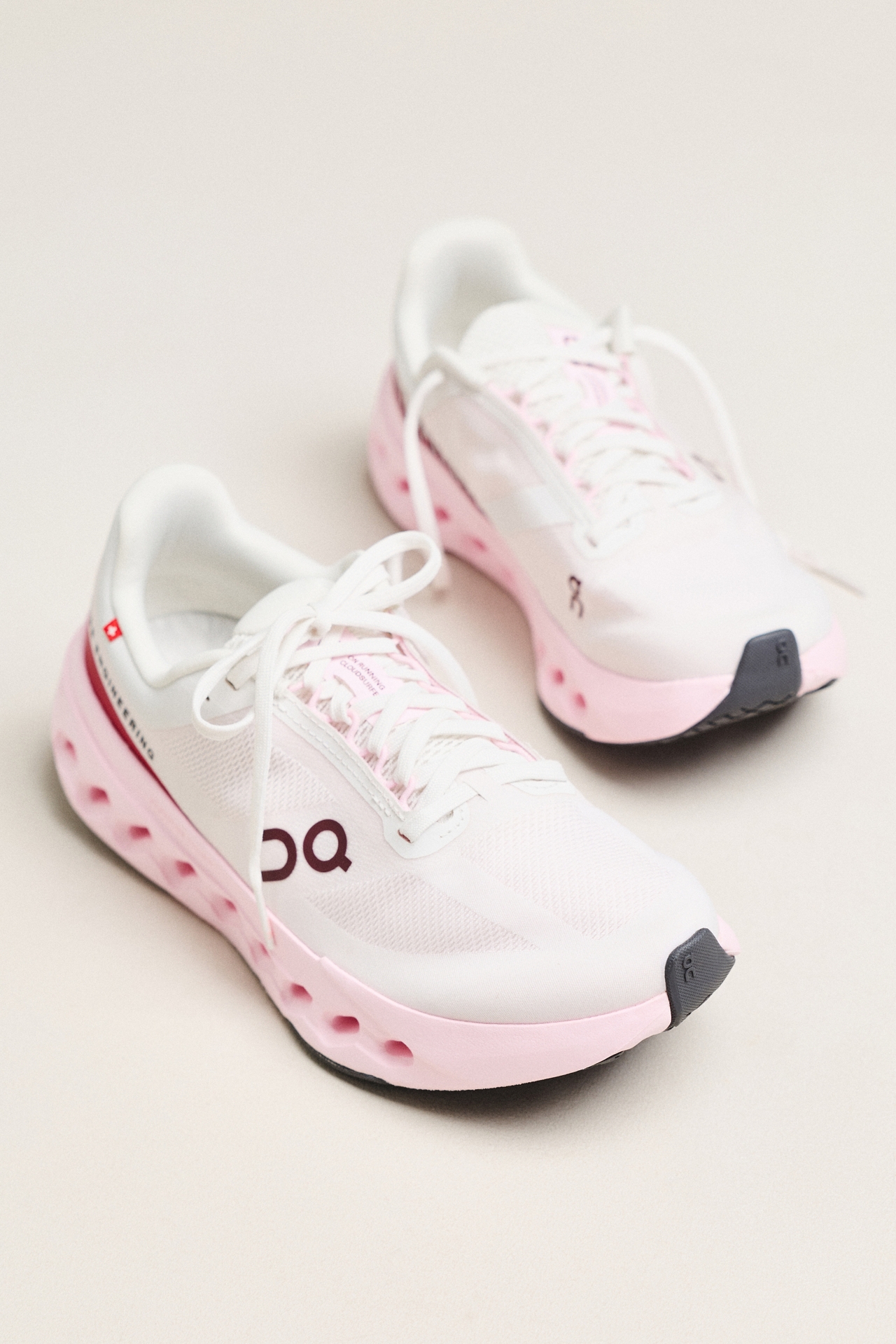 On Cloudsurfer Next Sneakers