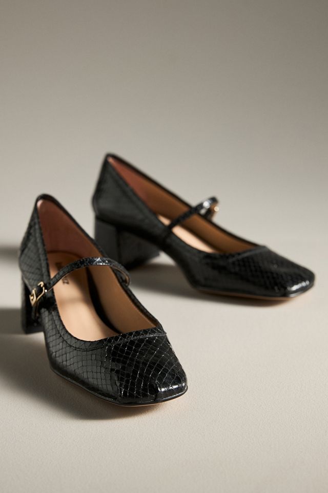 Lola Cruz Rima Pumps #1