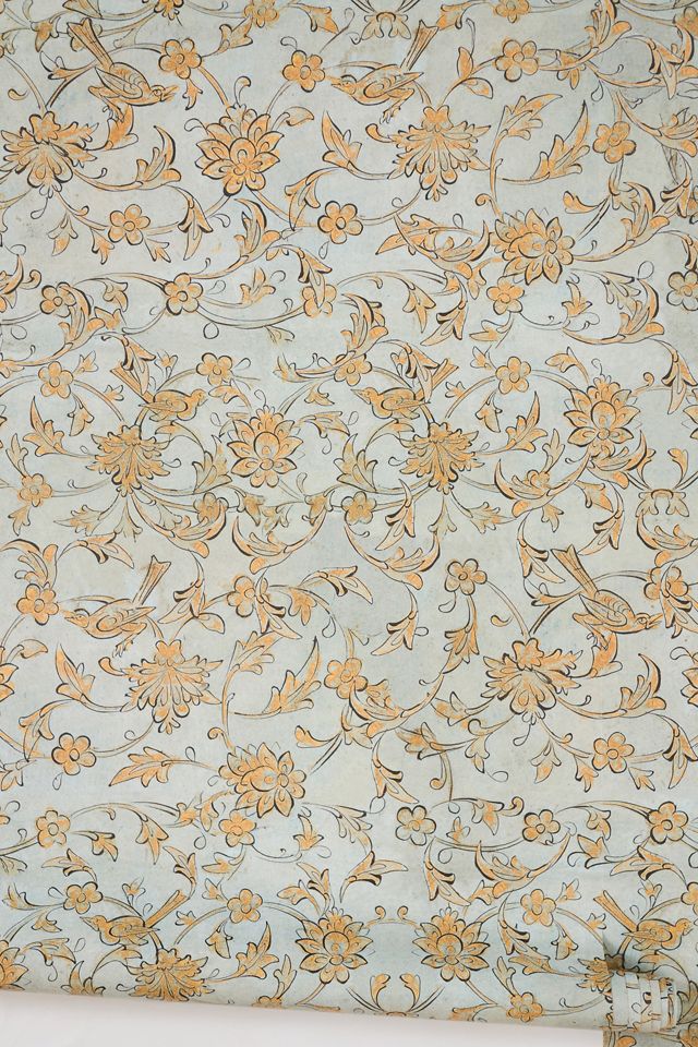 MINDTHEGAP Backyard Flowering Floral Wallpaper #1
